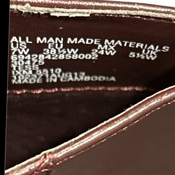 Basic Editions Ankle Boots Block Heel Square Toe Burgundy Zip Up Women's Sz 7W - Picture 6 of 6